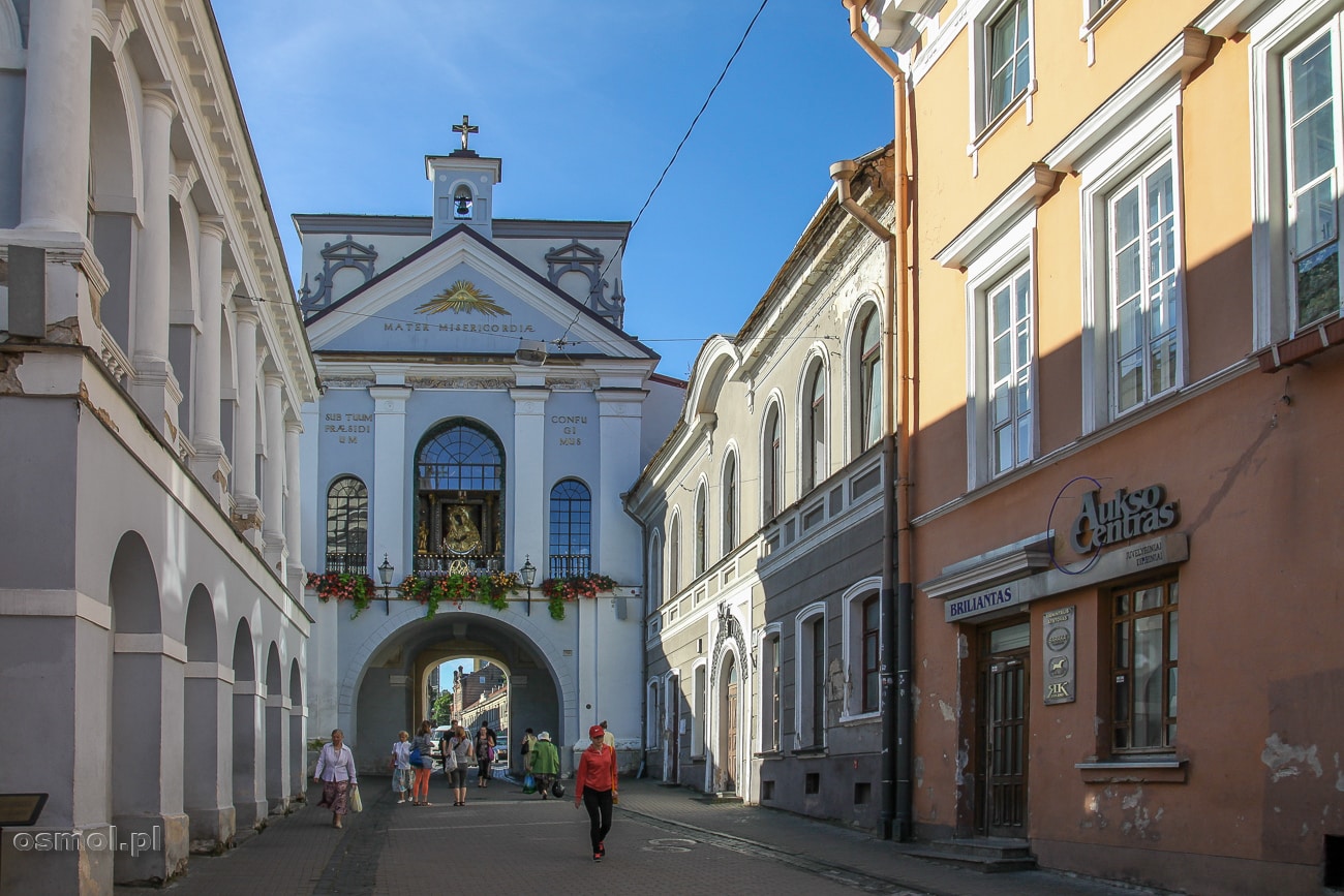 Ostra Brama - Kaplica Matki Boskiej Ostrobramskiej w Wilnie