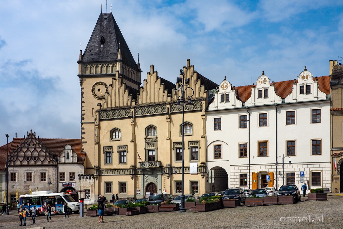 Kamieniczki na rynku w Taborze a w nich Urząd Miejski